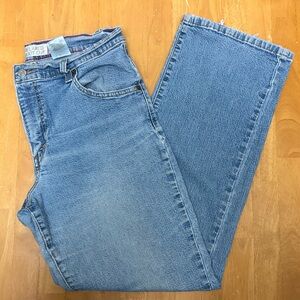 Vintage Levi's 550 Classic Relaxed Bootcut Light wash Blue Jeans